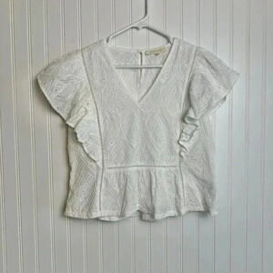 Solitaire white eyelet lace V-neck crop top flutter sleeve size large A36